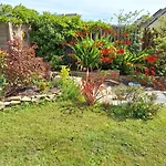 Spacious Twin Bedroom In Listowel