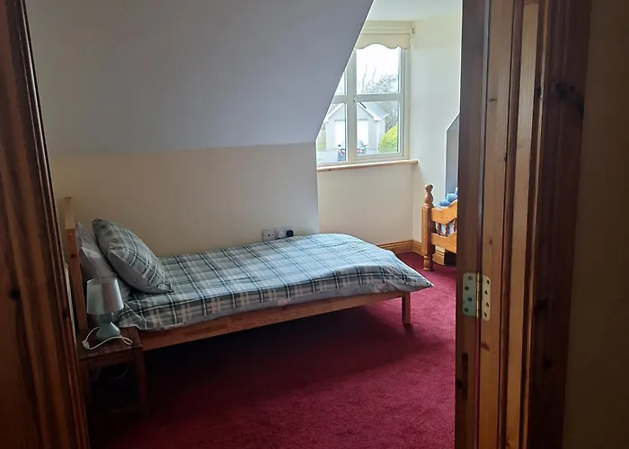 Spacious Twin Bedroom In Alloggio in famiglia Listowel